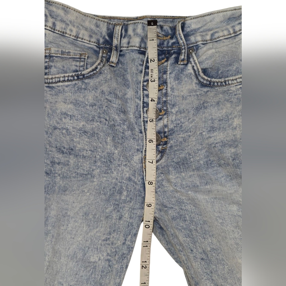 Wild Fable Skinny High Rise Vintage Distressed Jeans - Picture 3 of 9